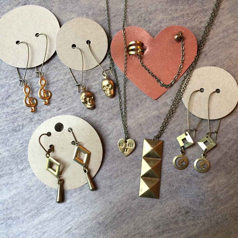 Large bundle of new jewelry never worn